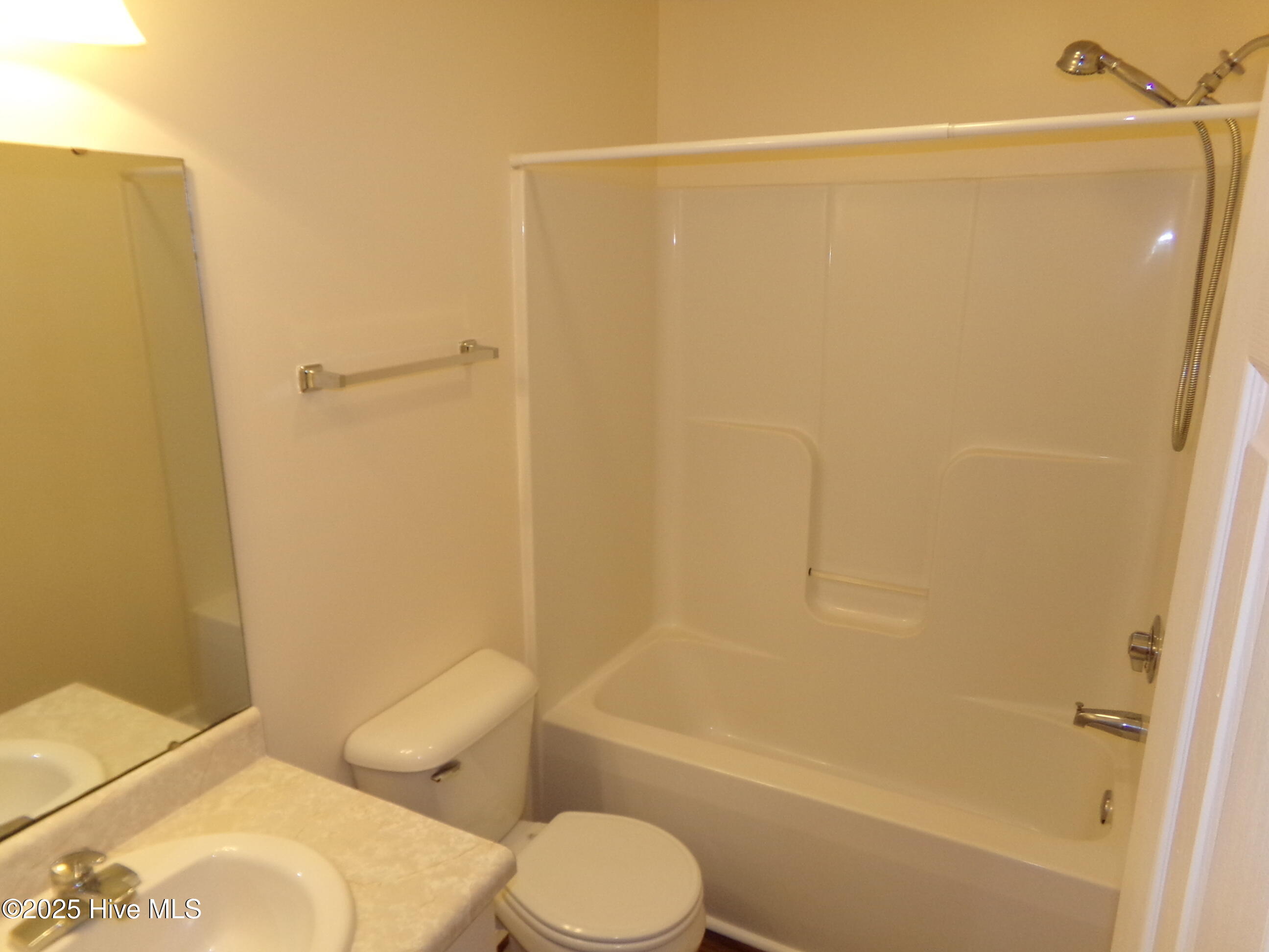 115 Jerrett Lane Havelock, NC 28532 - Photo 12 of 20 100_0346