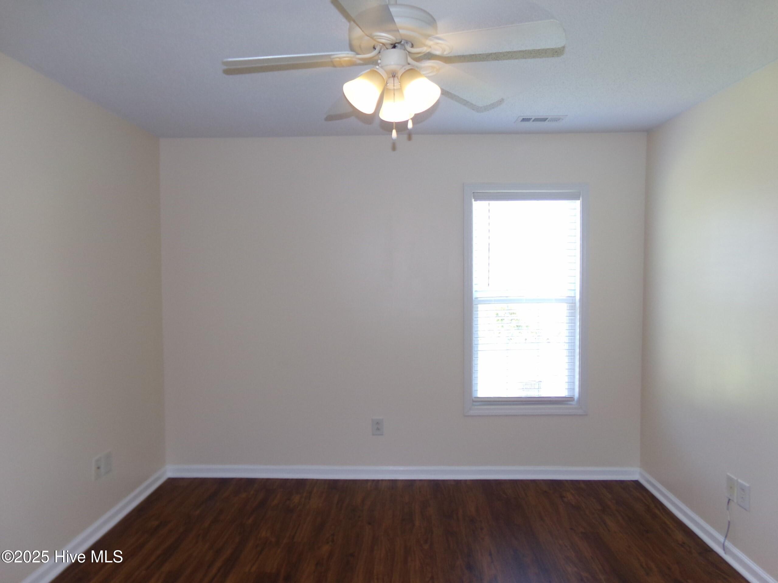 115 Jerrett Lane Havelock, NC 28532 - Photo 15 of 20 100_0351