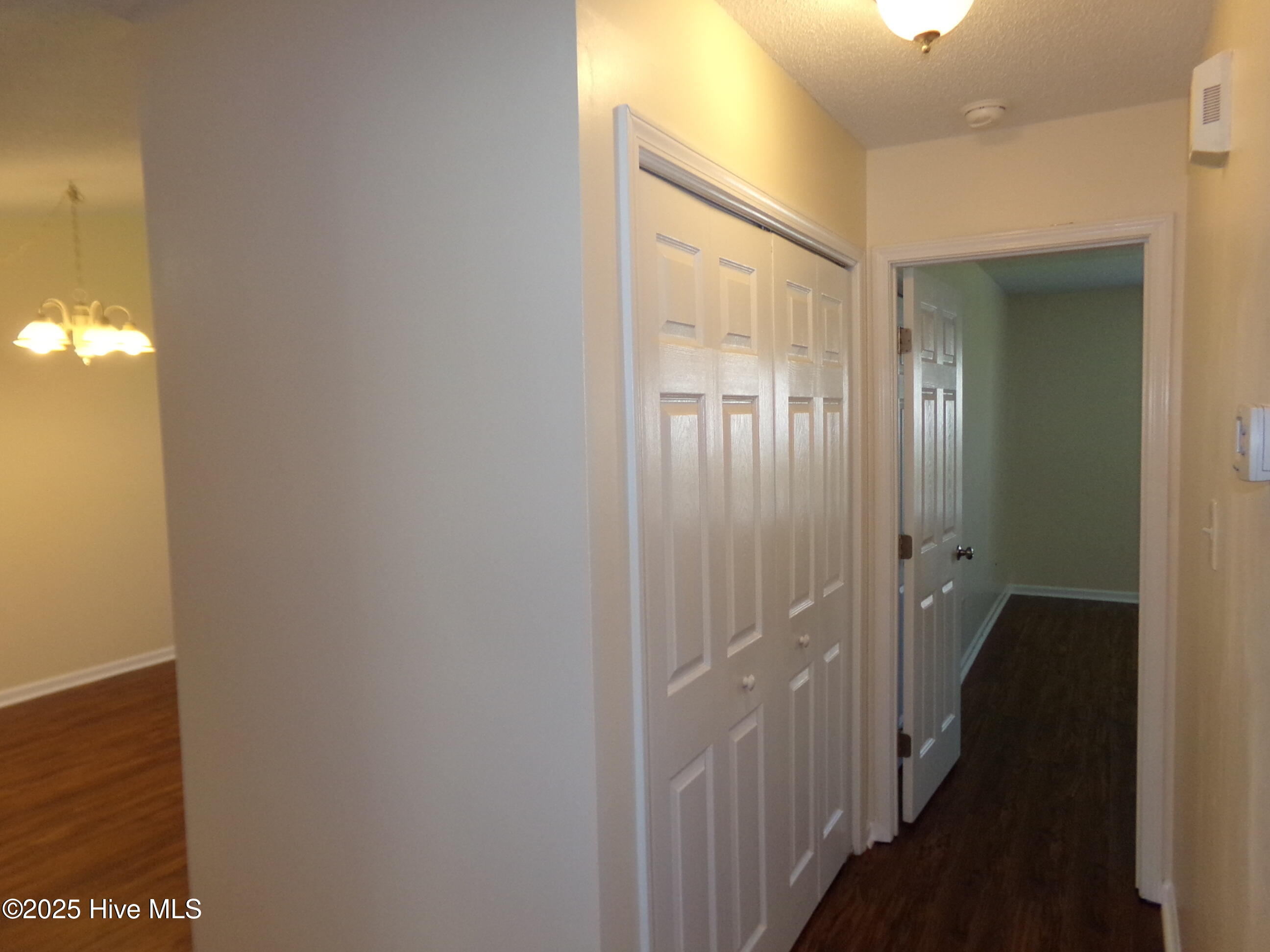 115 Jerrett Lane Havelock, NC 28532 - Photo 8 of 20 100_0340