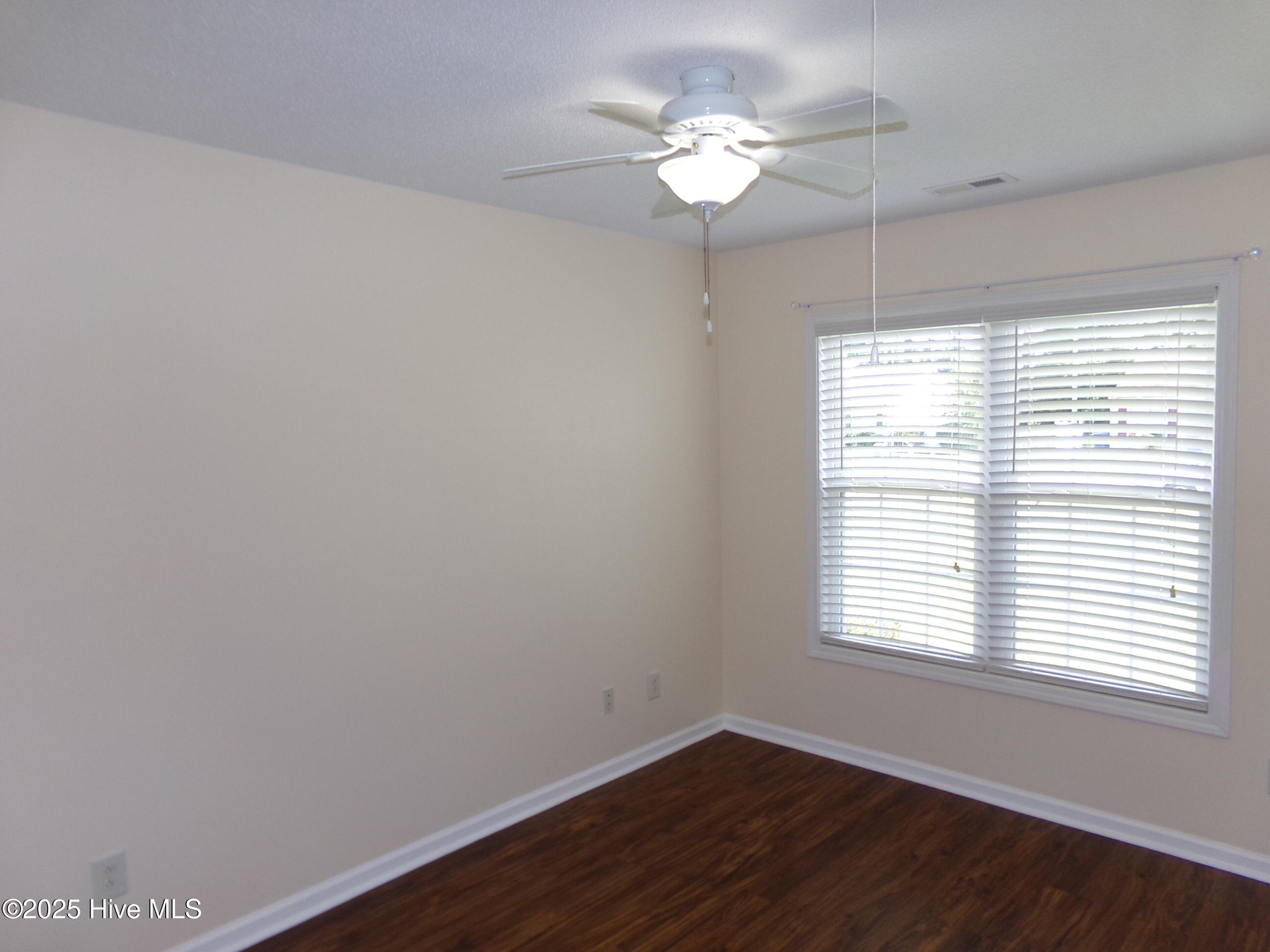 115 Jerrett Lane Havelock, NC 28532 - Photo 10 of 20 100_0342