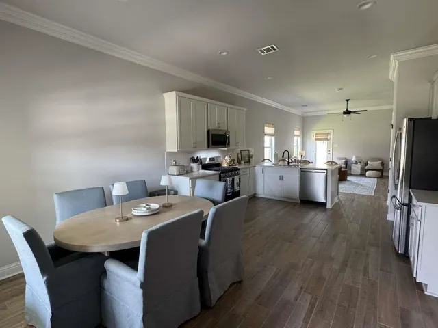 $335,000 | 10851 Maitland Avenue, Baton Rouge, LA 70810