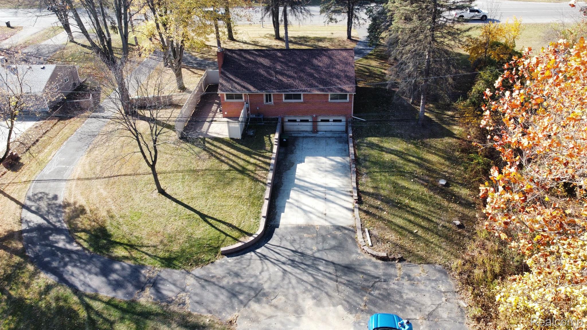 9063 Beech Daly Road Taylor, MI 48180 - Photo 4 of 37 Rear entry