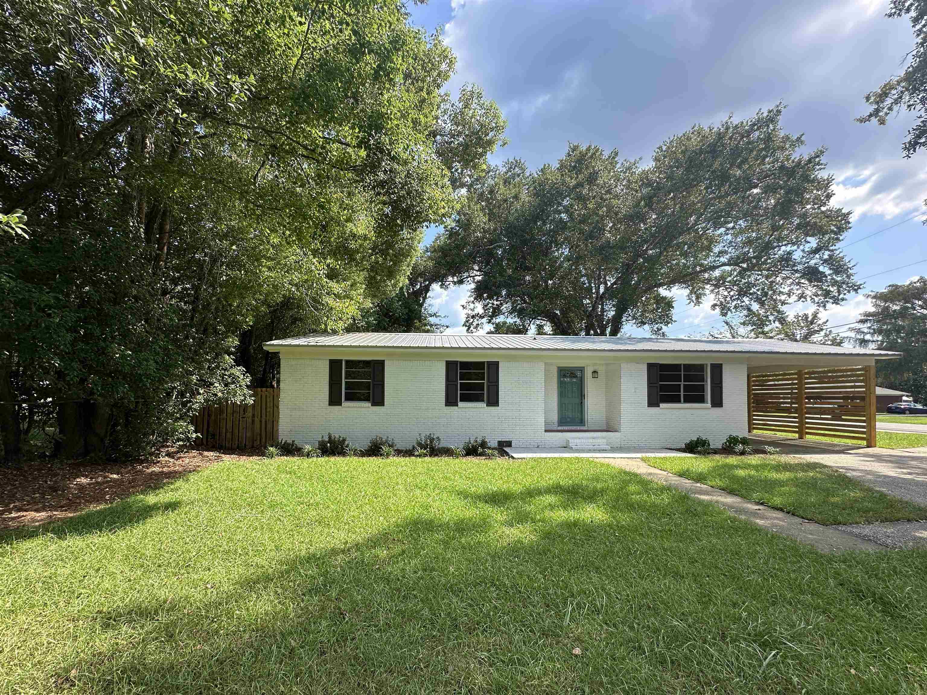 3050 Third Avenue Loxley, AL 36551 - Photo 2 of 29