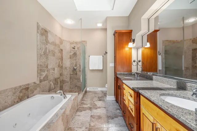 $925,000 | 1460 Geneva Club Place, Geneva, WI 53147