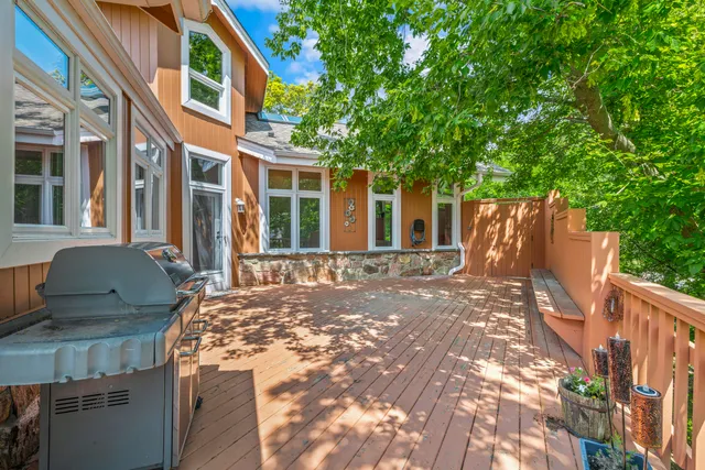 $925,000 | 1460 Geneva Club Place, Geneva, WI 53147