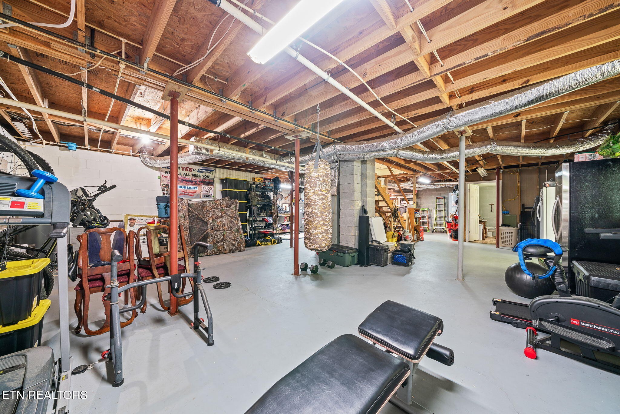 614 West Creston Road Crossville, TN 38571 - Photo 23 of 47 a view of gym