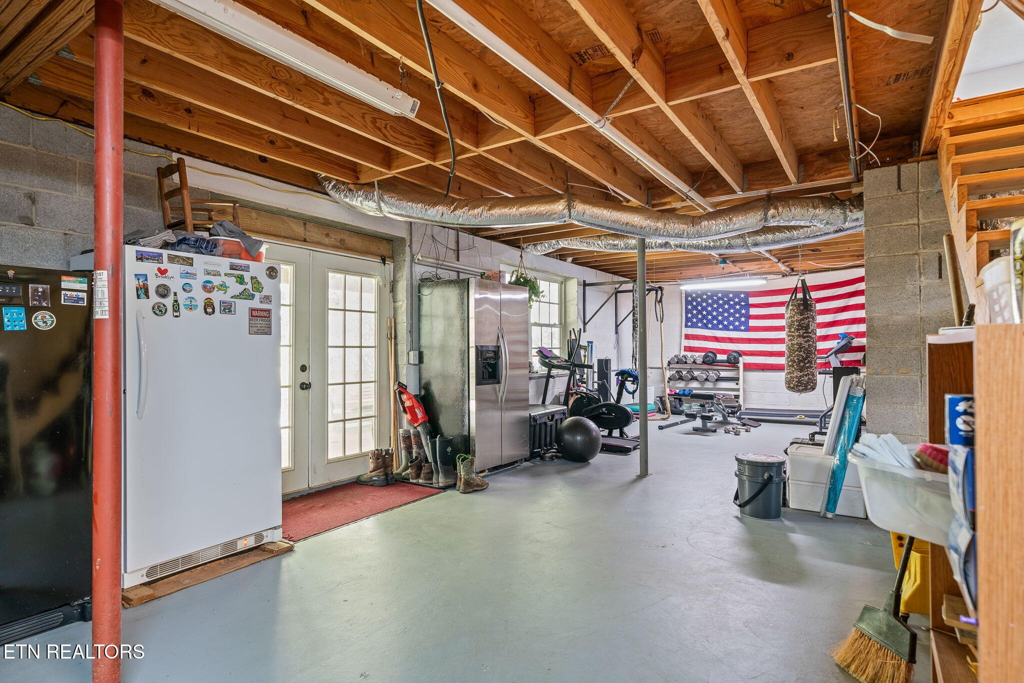 614 West Creston Road Crossville, TN 38571 - Photo 25 of 47 a view of a room with gym equipment