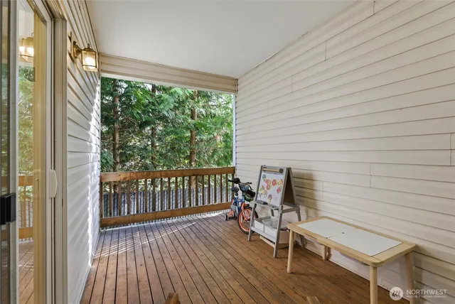 $550,000 | 5705 200th Street Southwest, Unit D, Lynnwood, WA 98036