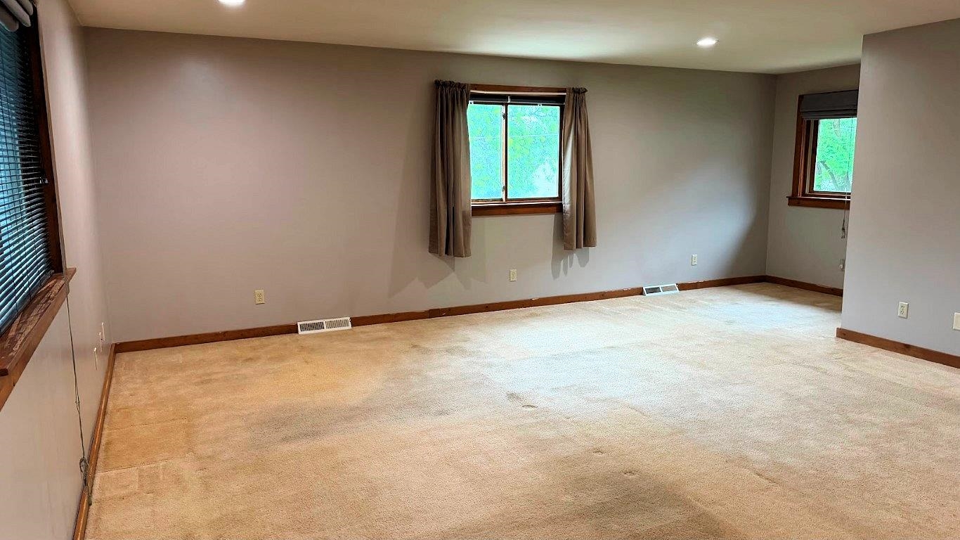 338 South Street DeForest, WI 53532 - Photo 25 of 77
