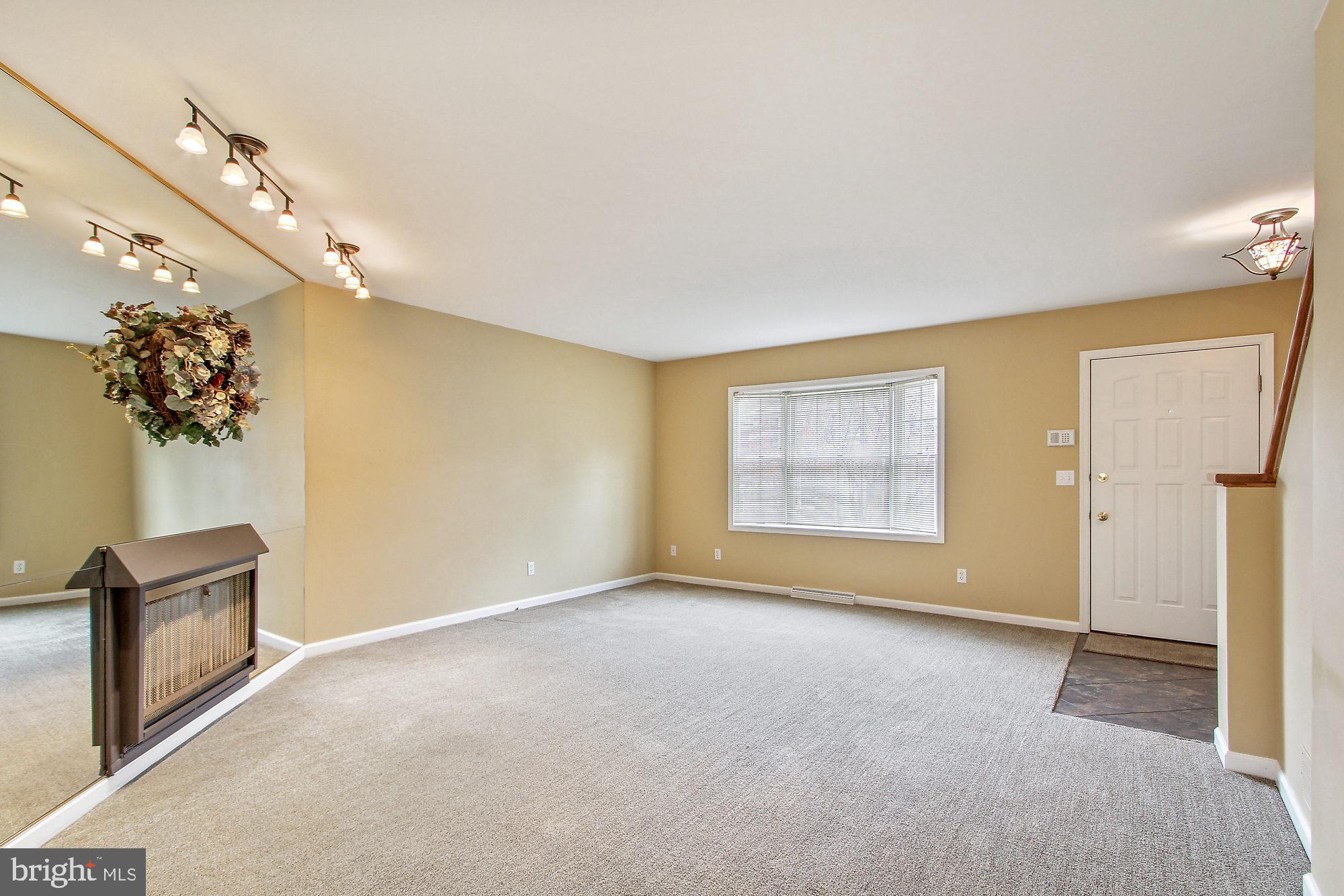 701 Chambers Ridge York, PA 17402 - Photo 8 of 25 Gallery Image 8