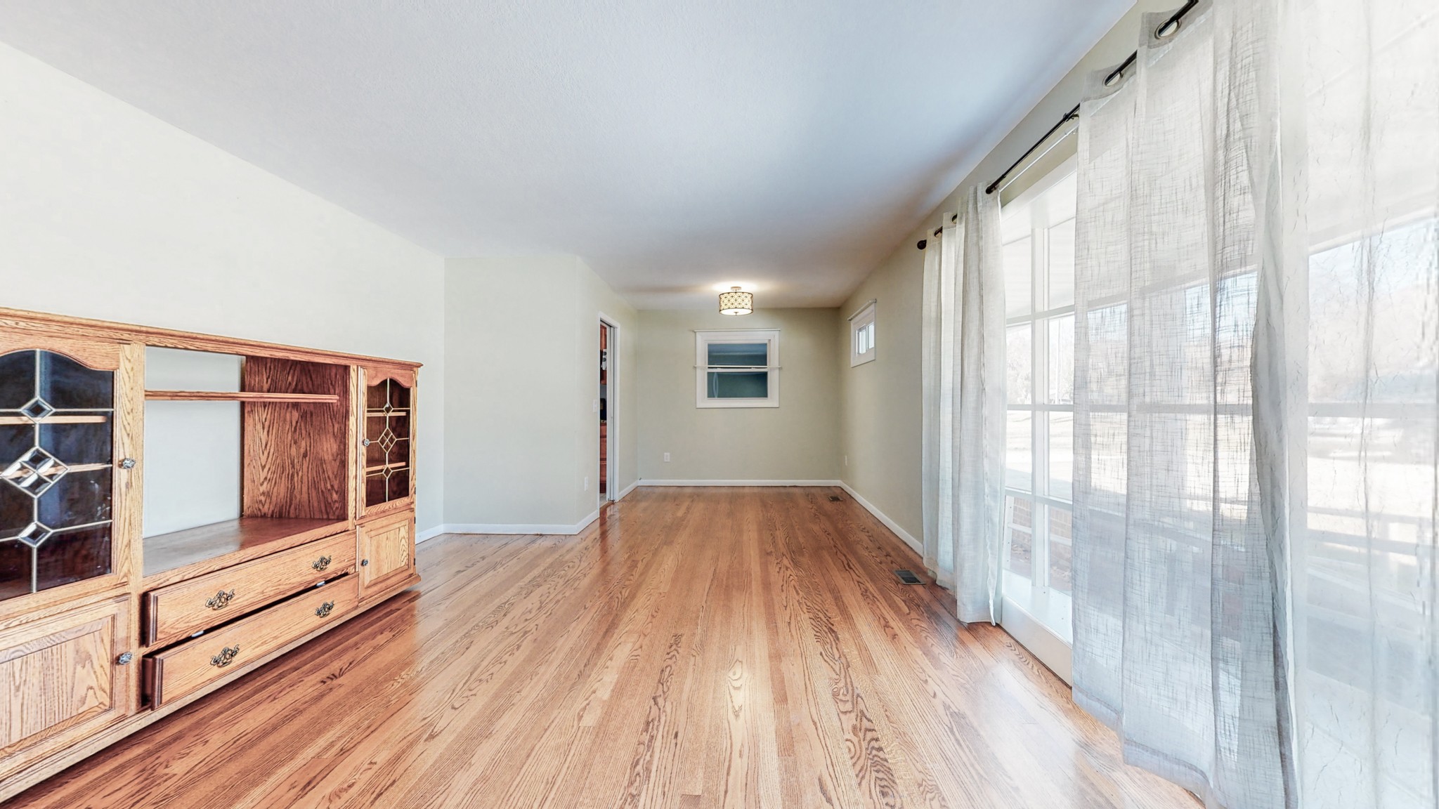 557 Powers Road Manchester, TN 37355 - Photo 4 of 59 Gallery Image 4