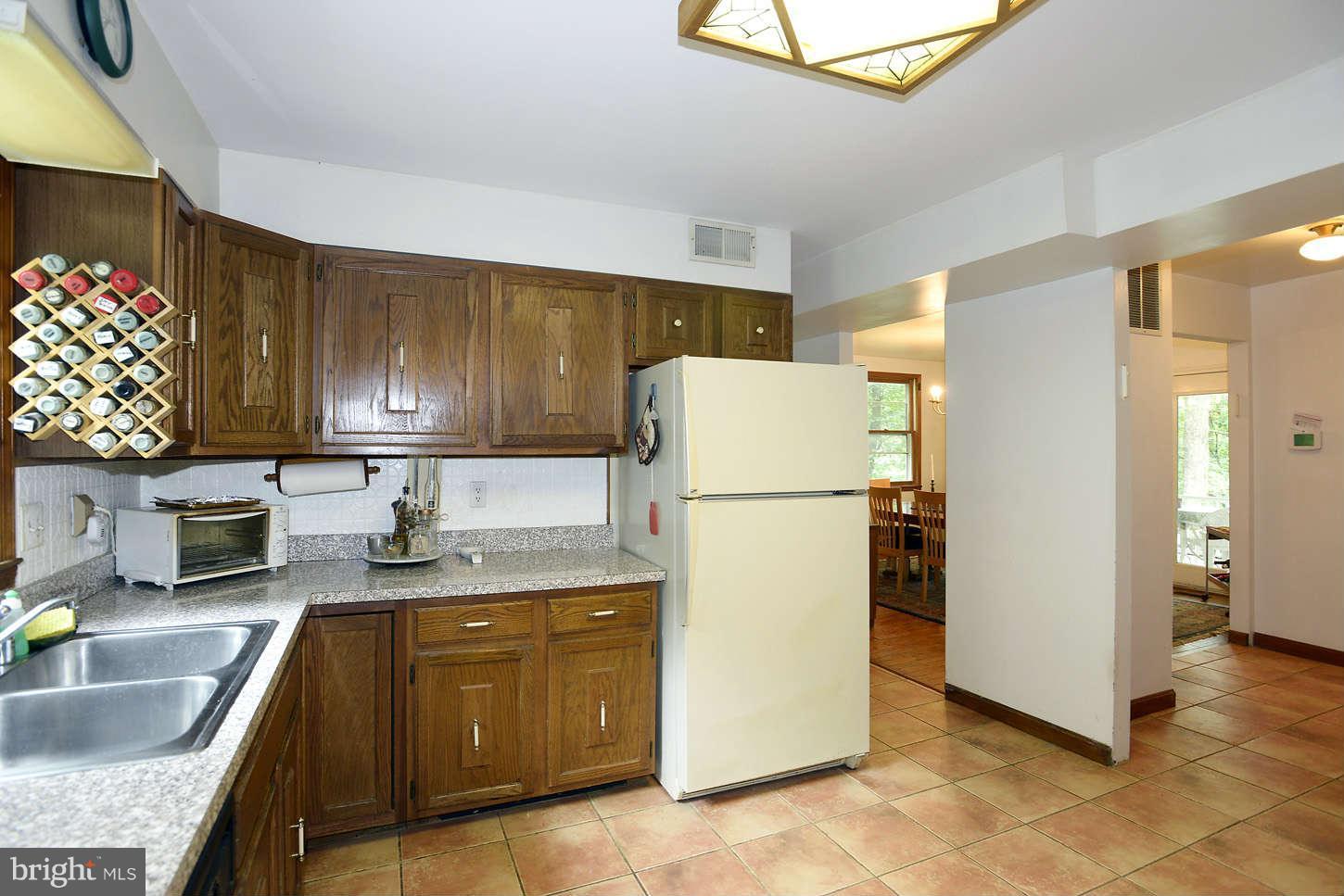 3033 Daisy Road Woodbine, MD 21797 - Photo 12 of 27 Kitchen