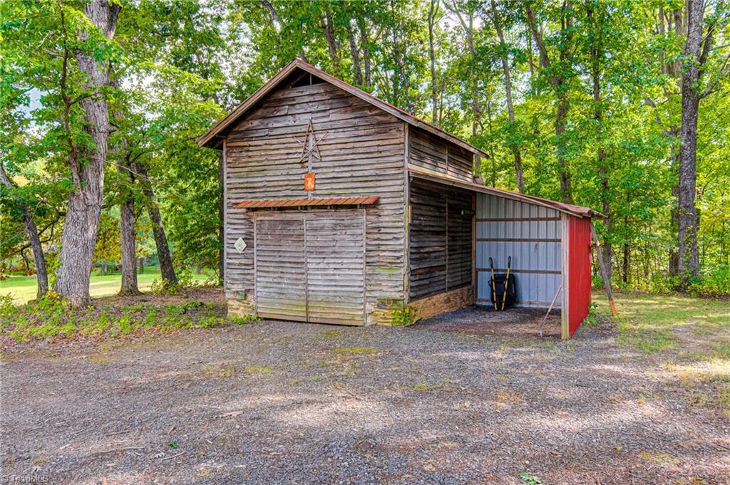 3032 Shady Grove Church Road East Bend, NC 27018 - Photo 23 of 32