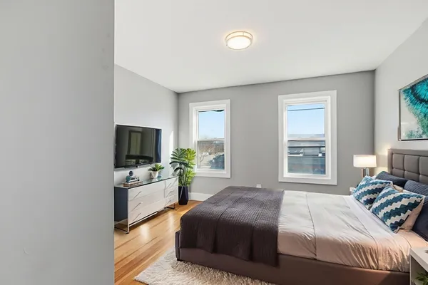 $2,600 | 5 Atwood Avenue, Unit 123, Norwood, MA 02062