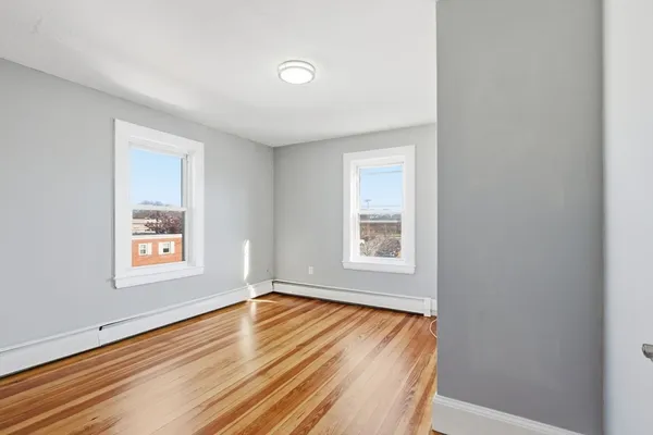 $2,600 | 5 Atwood Avenue, Unit 123, Norwood, MA 02062