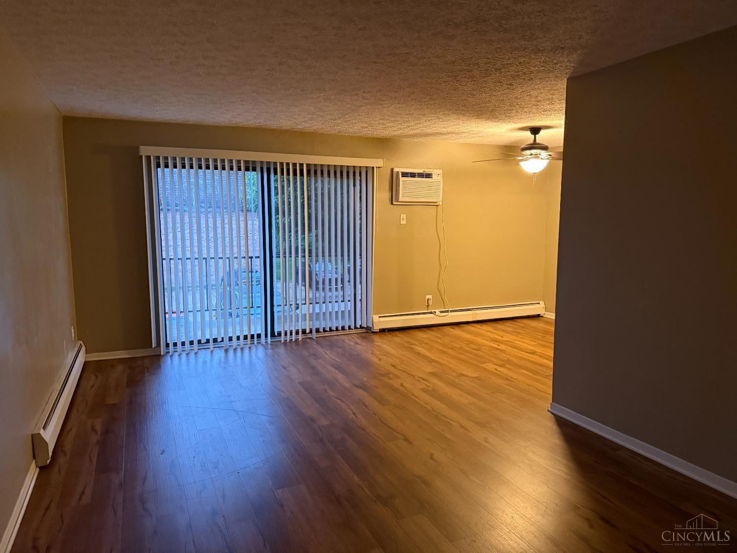 6646 Hearne Road, Unit 209 Cincinnati, OH 45248 - Photo 6 of 15