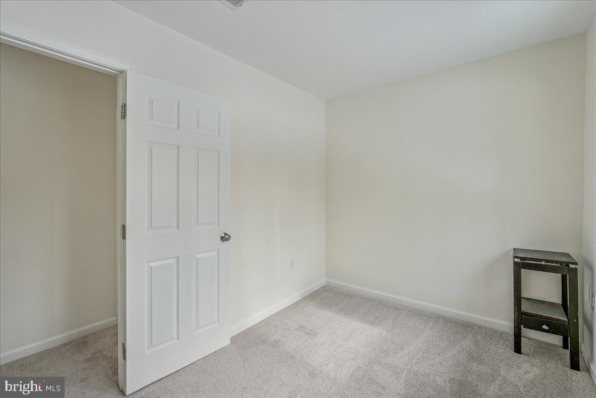 2315 Emerald Heights Court Reston, VA 20191 - Photo 19 of 36 Upper Level Bedroom 1