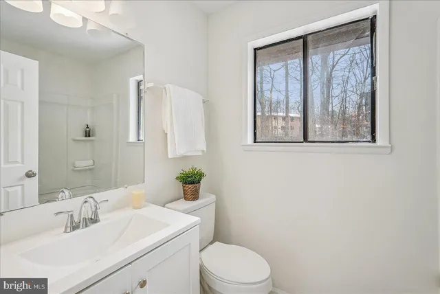 $474,999 | 2315 Emerald Heights Court, Reston, VA 20191