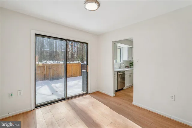 $474,999 | 2315 Emerald Heights Court, Reston, VA 20191