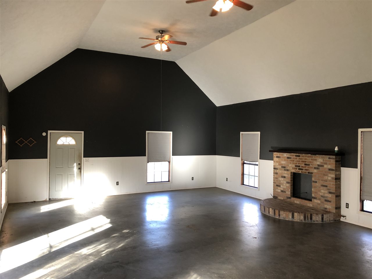 111 Shane Lane Ramer, TN 38367 - Photo 3 of 25