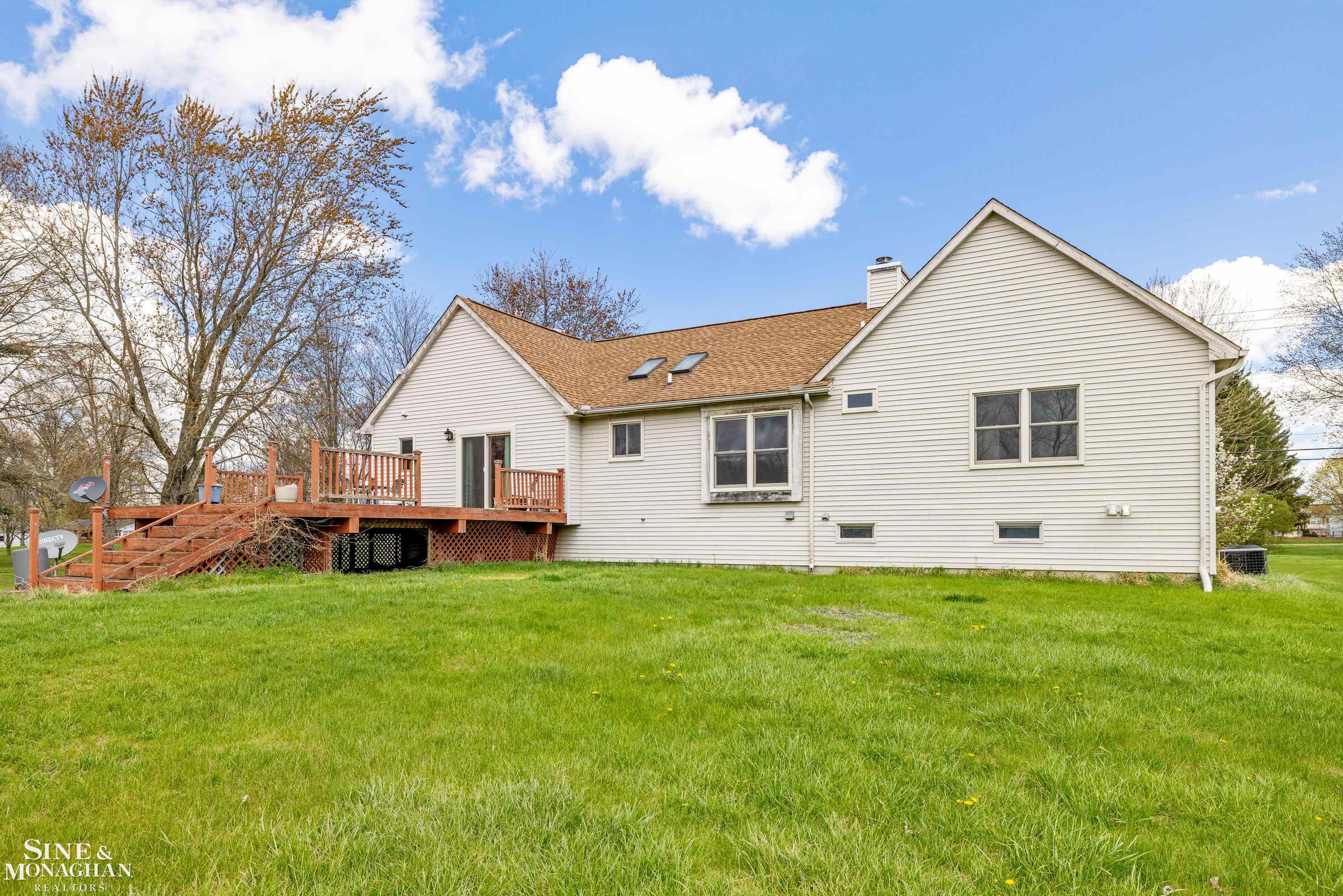 8250 Hannan Road Wayne, MI 48184 - Photo 28 of 29 50172214-21e25088-18d0-47d3-a5c4-77370d2ab371.JPG