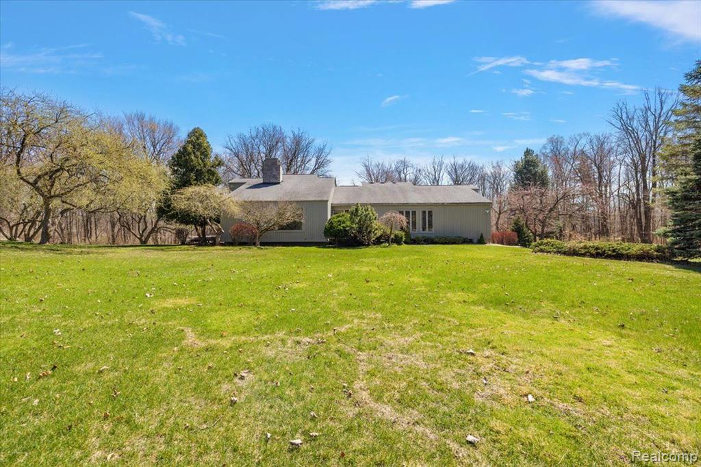 6145 Blue Beech Road Rochester Hills, MI 48306 - Photo 54 of 55