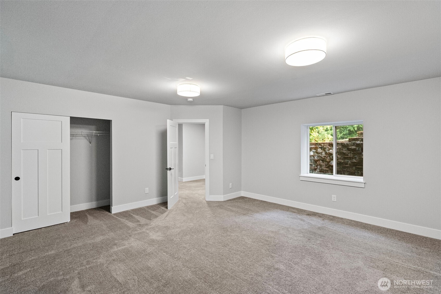 9554 Phillips Road Southeast Port Orchard, WA 98367 - Photo 34 of 38 Gallery Image 34