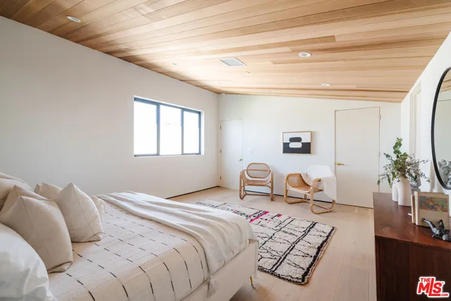 $14,995 | 609 Broadway Street, Venice, CA 90291