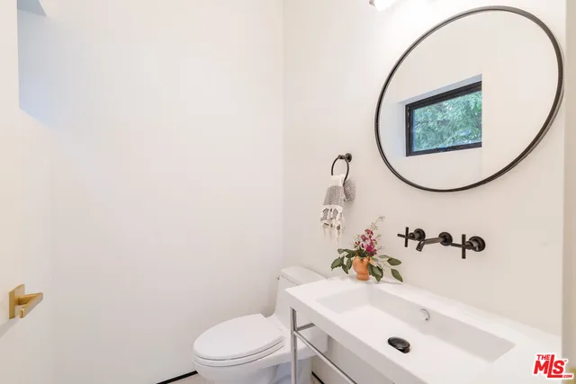 $14,995 | 609 Broadway Street, Venice, CA 90291