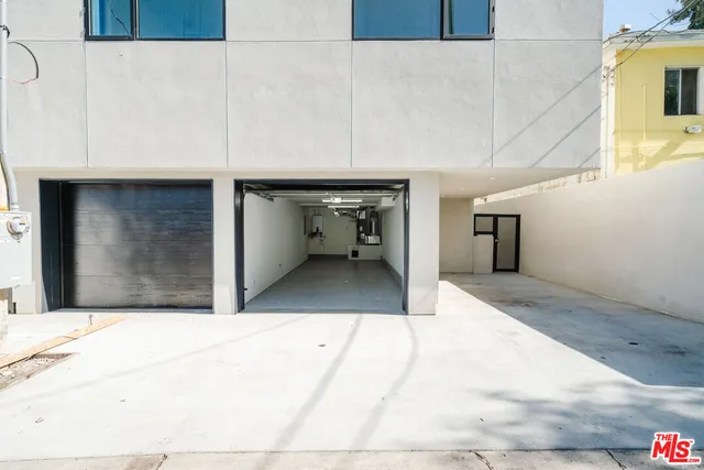 $14,995 | 609 Broadway Street, Venice, CA 90291