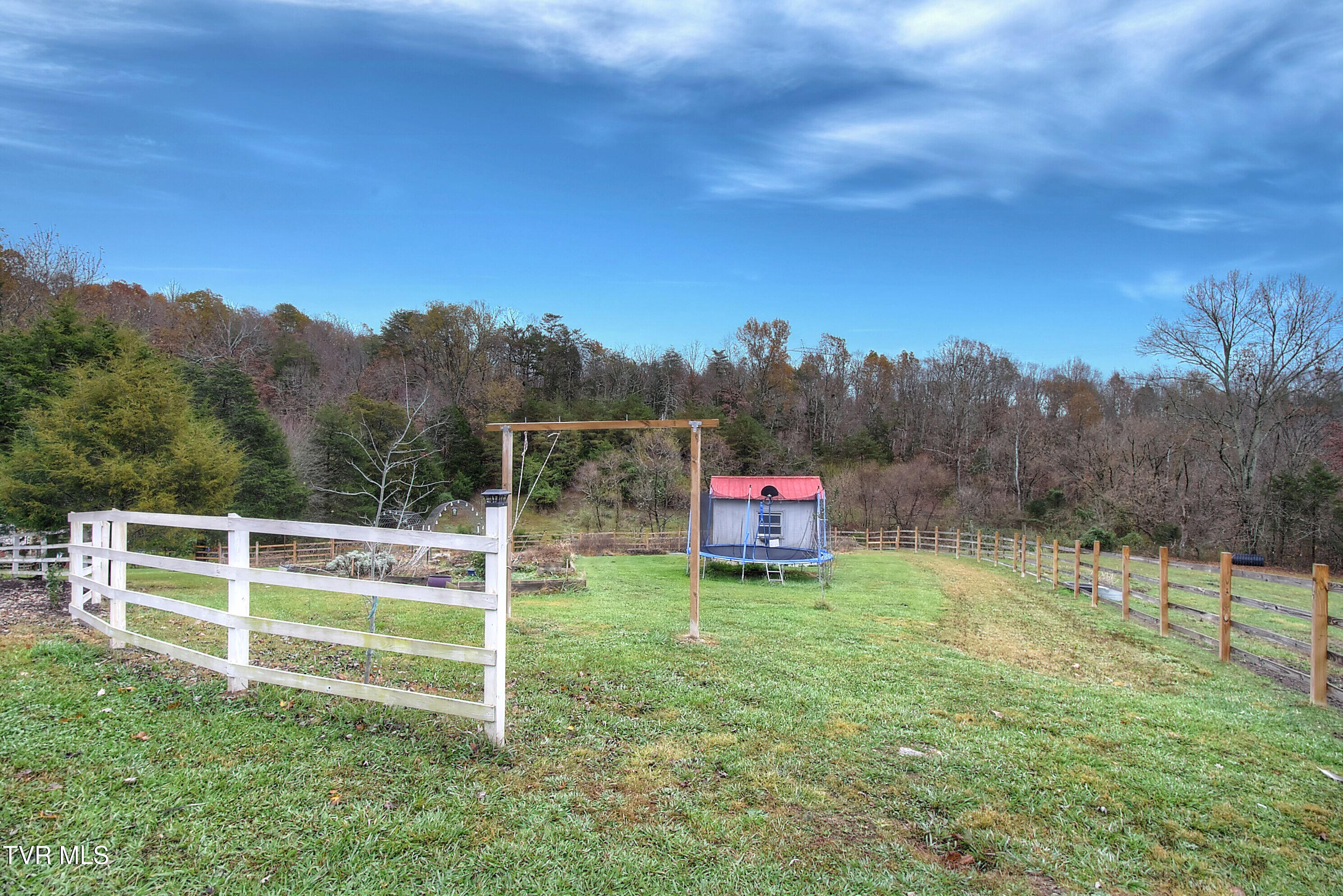 5929 Stardust Road Kingsport, TN 37660 - Photo 12 of 74 8