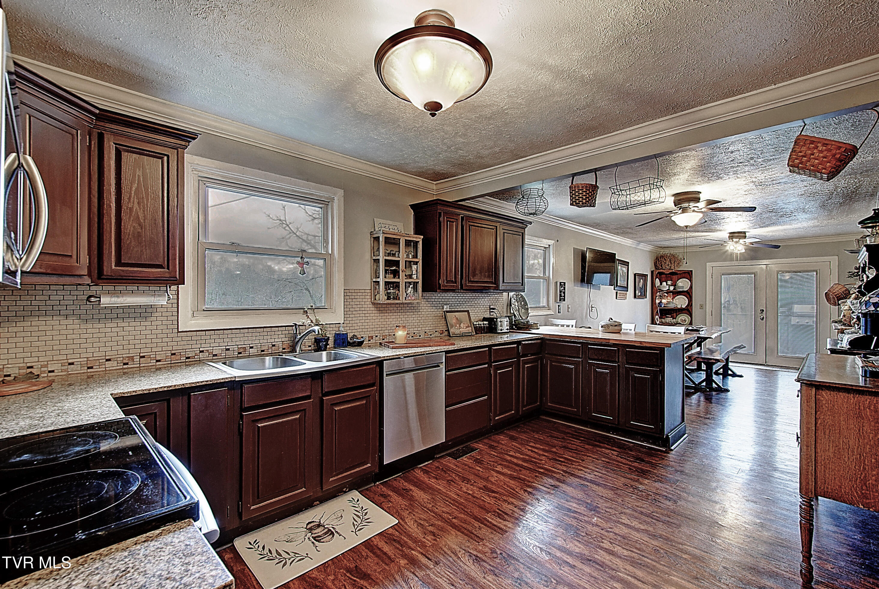 5929 Stardust Road Kingsport, TN 37660 - Photo 22 of 74 DSC_0055And8more