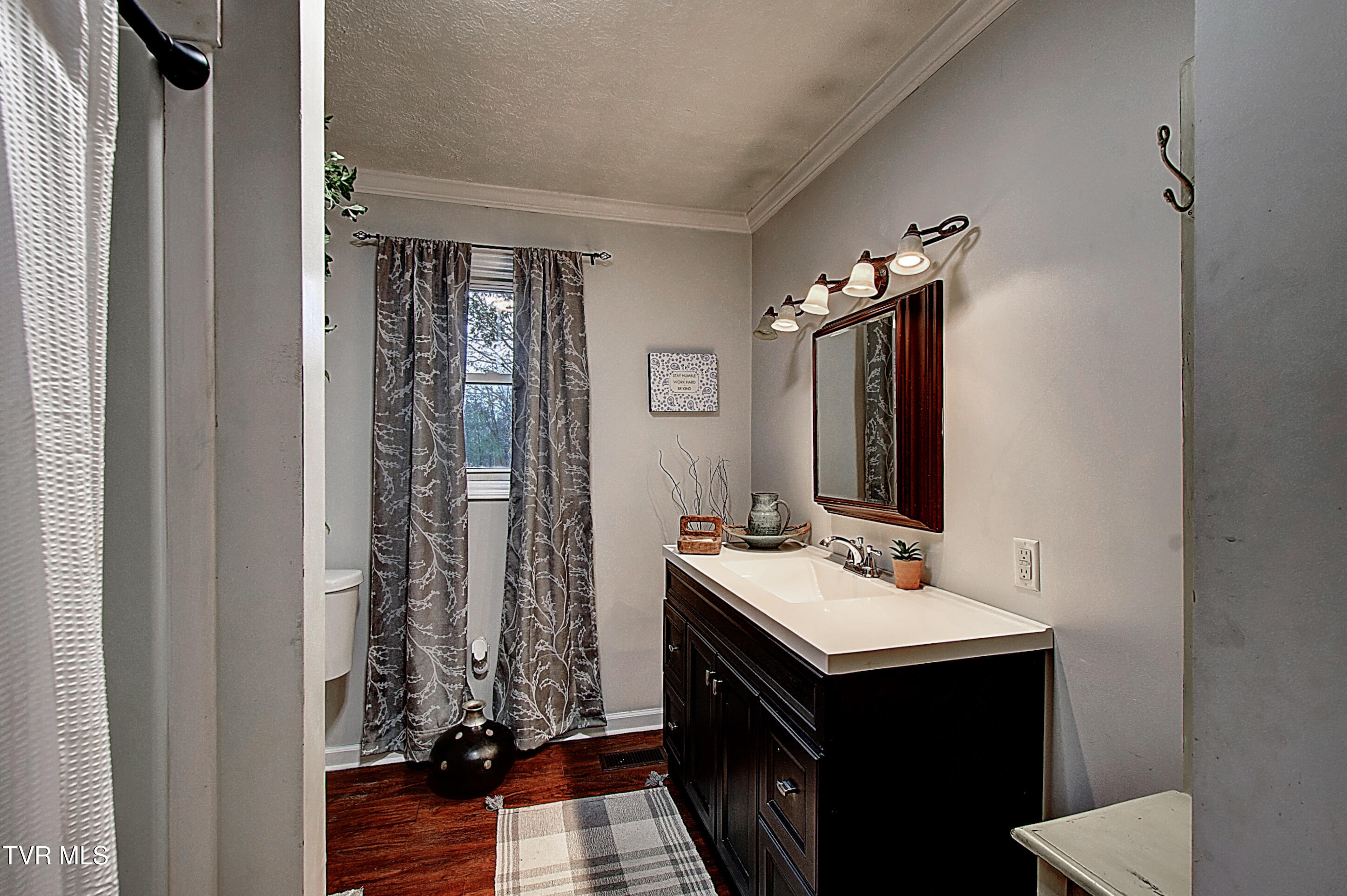 5929 Stardust Road Kingsport, TN 37660 - Photo 37 of 74 DSC_0316And8more