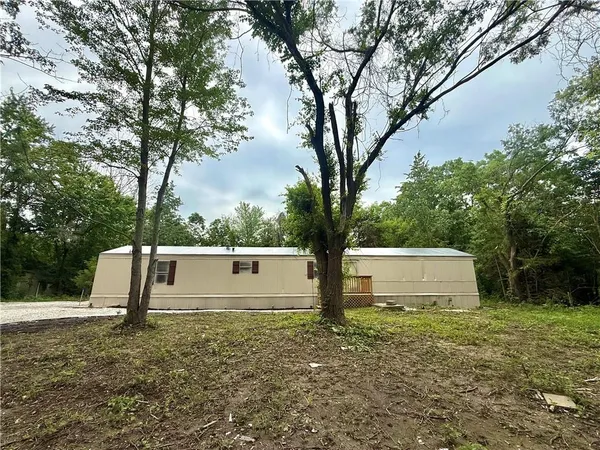 $135,000 | 2924 Dune Road, Odessa, MO 64076