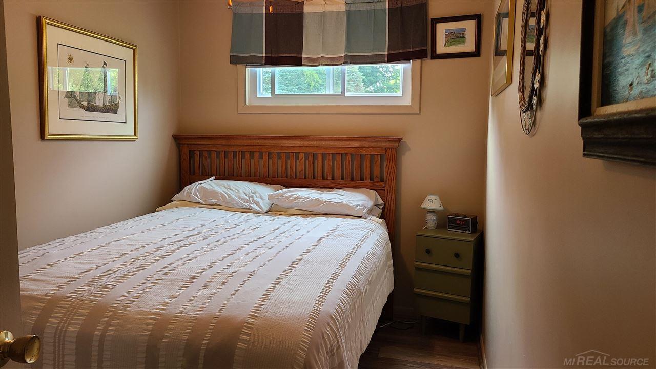7433 Birchtree Road Lexington, MI 48450 - Photo 14 of 31 50050097-13.JPG