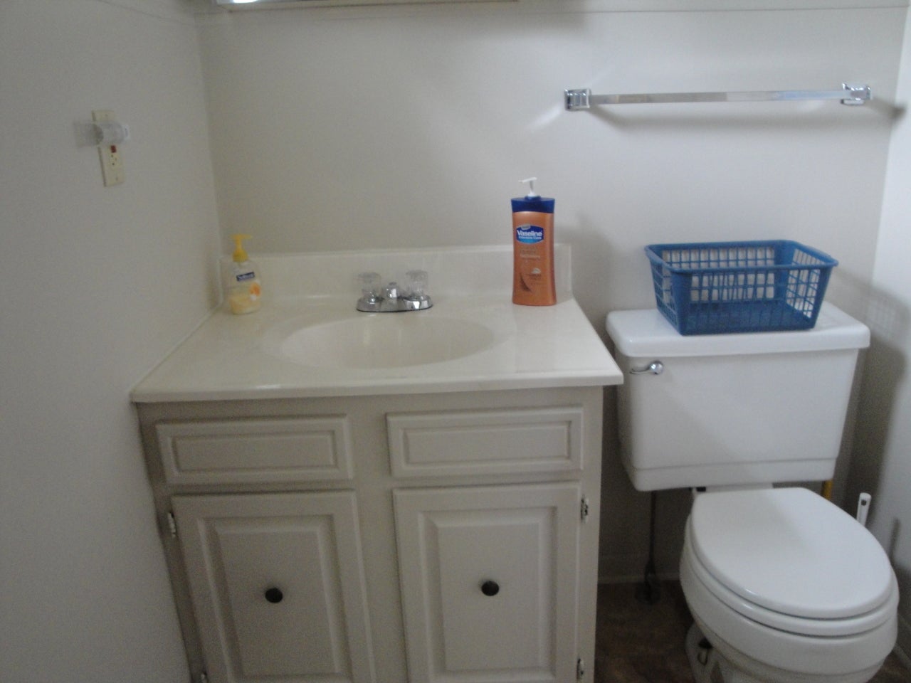 1 Rt Marlinton, WV 24954 - Photo 12 of 13 Half Bath