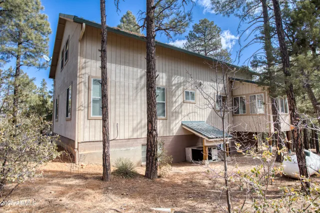 $725,000 | 2745 South Hidden Oaks Drive, Show Low, AZ 85901