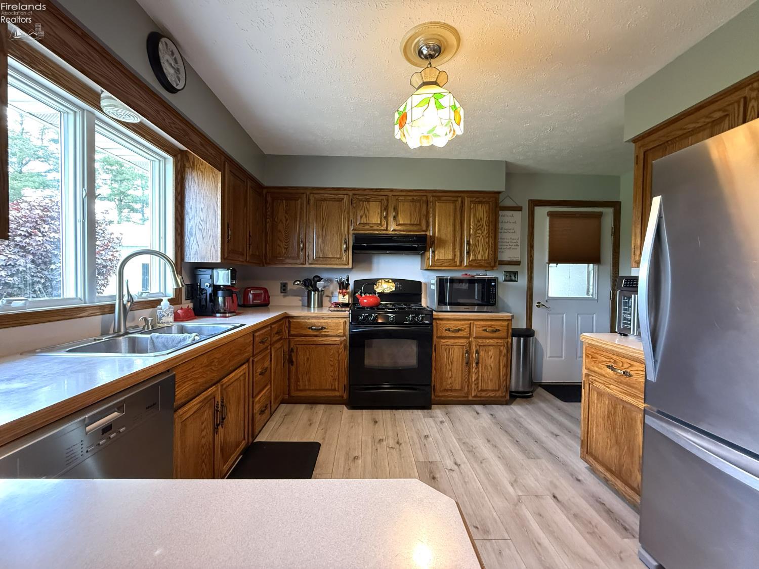 744 Old State Road North Norwalk, OH 44857 - Photo 3 of 35 Gallery Image 3