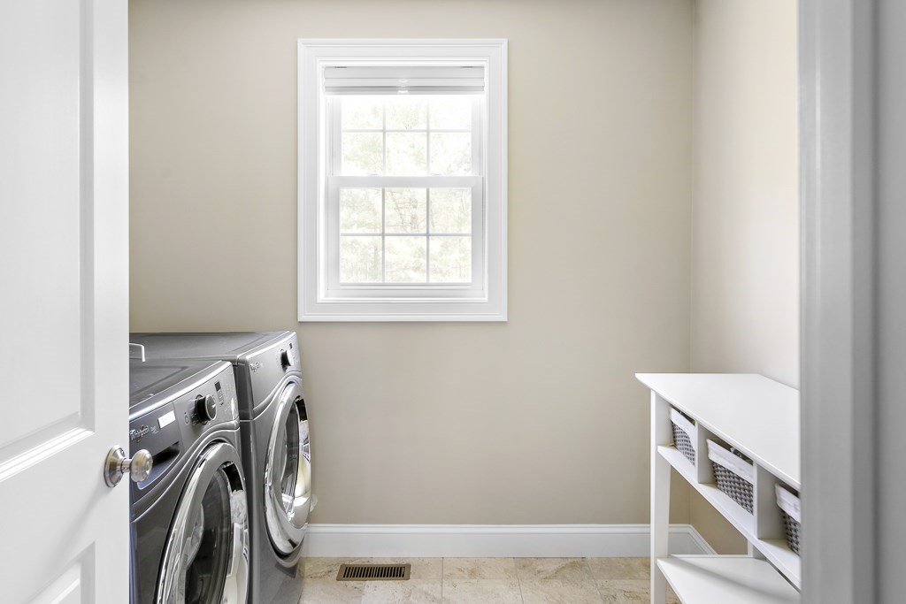 204 Concord Road Chelmsford, MA 01824 - Photo 28 of 42 Gallery Image 28
