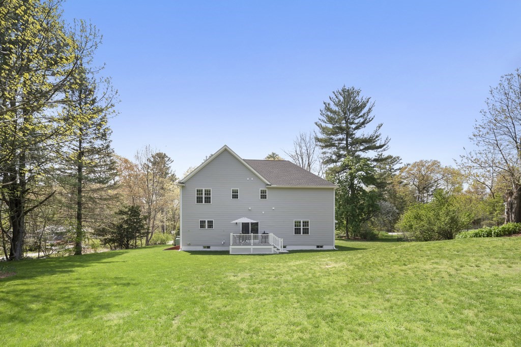 204 Concord Road Chelmsford, MA 01824 - Photo 5 of 42 Gallery Image 5