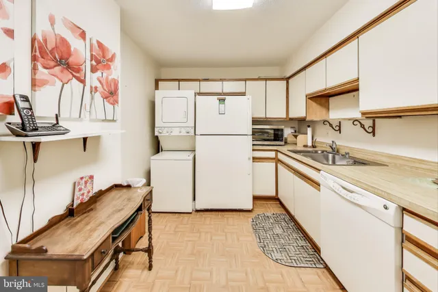 $205,000 | 3330 North Leisure World Boulevard, Unit 51015, Silver Spring, MD 20906