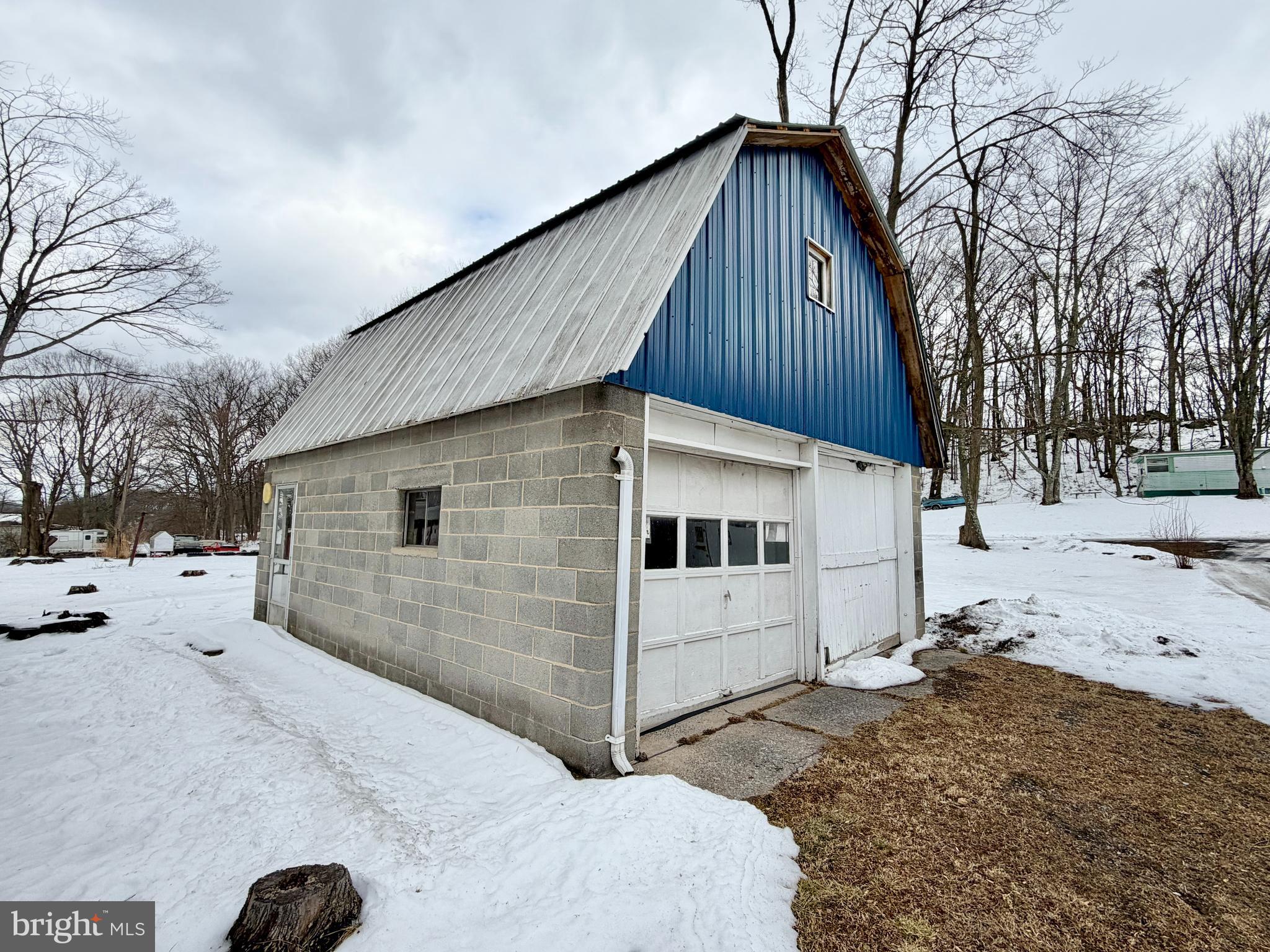 624 Raystown Road Everett, PA 15537 - Photo 11 of 30