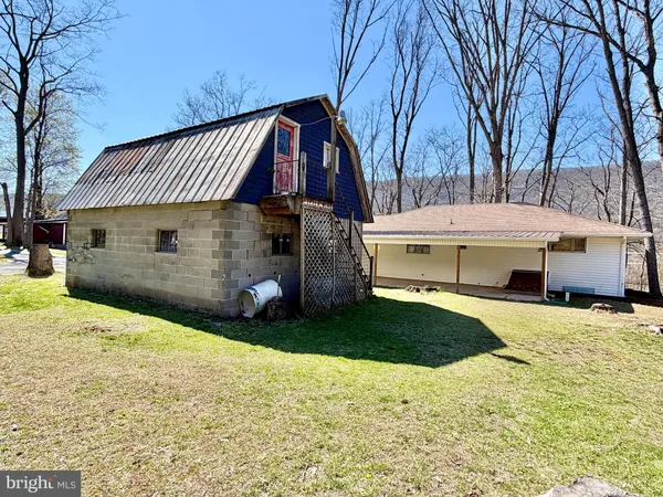 $275,000 | 624 Raystown Road, Everett, PA 15537