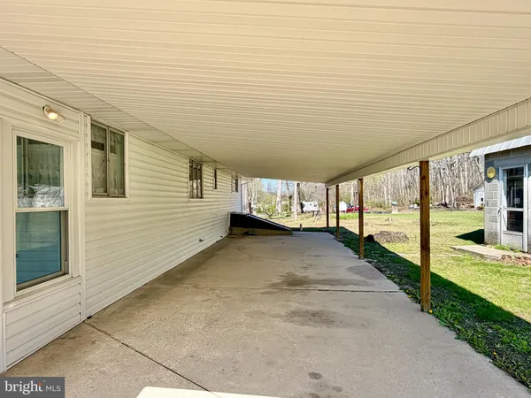 $275,000 | 624 Raystown Road, Everett, PA 15537