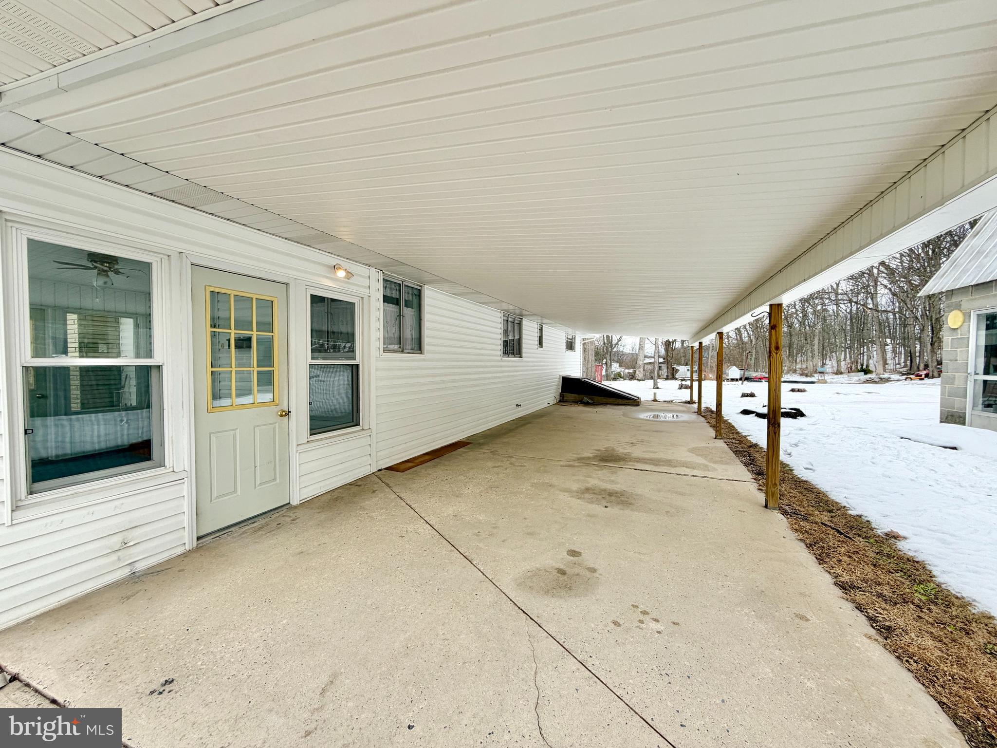 624 Raystown Road Everett, PA 15537 - Photo 8 of 30