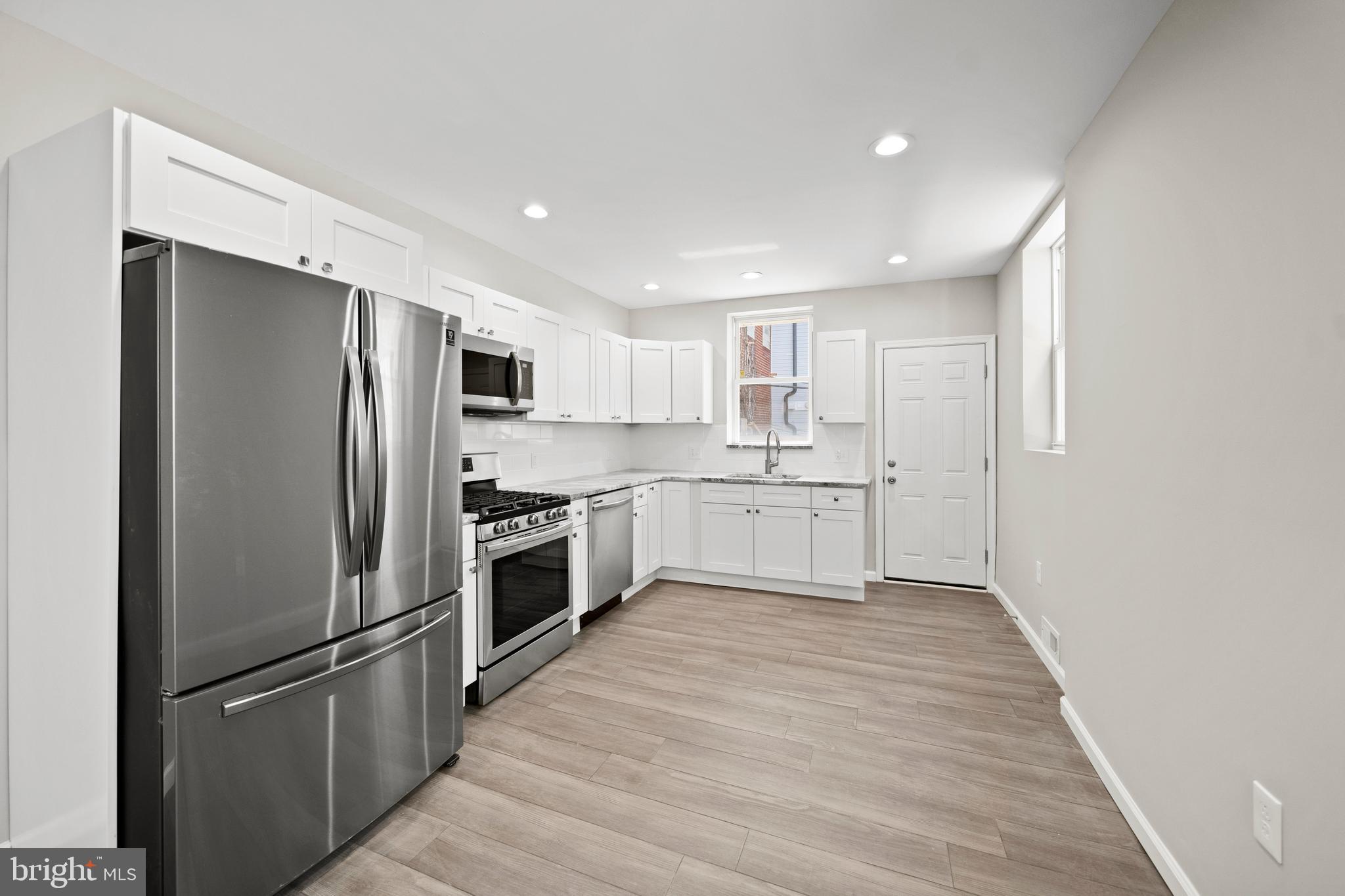 2216 Tasker Street Philadelphia, PA 19145 - Photo 13 of 42