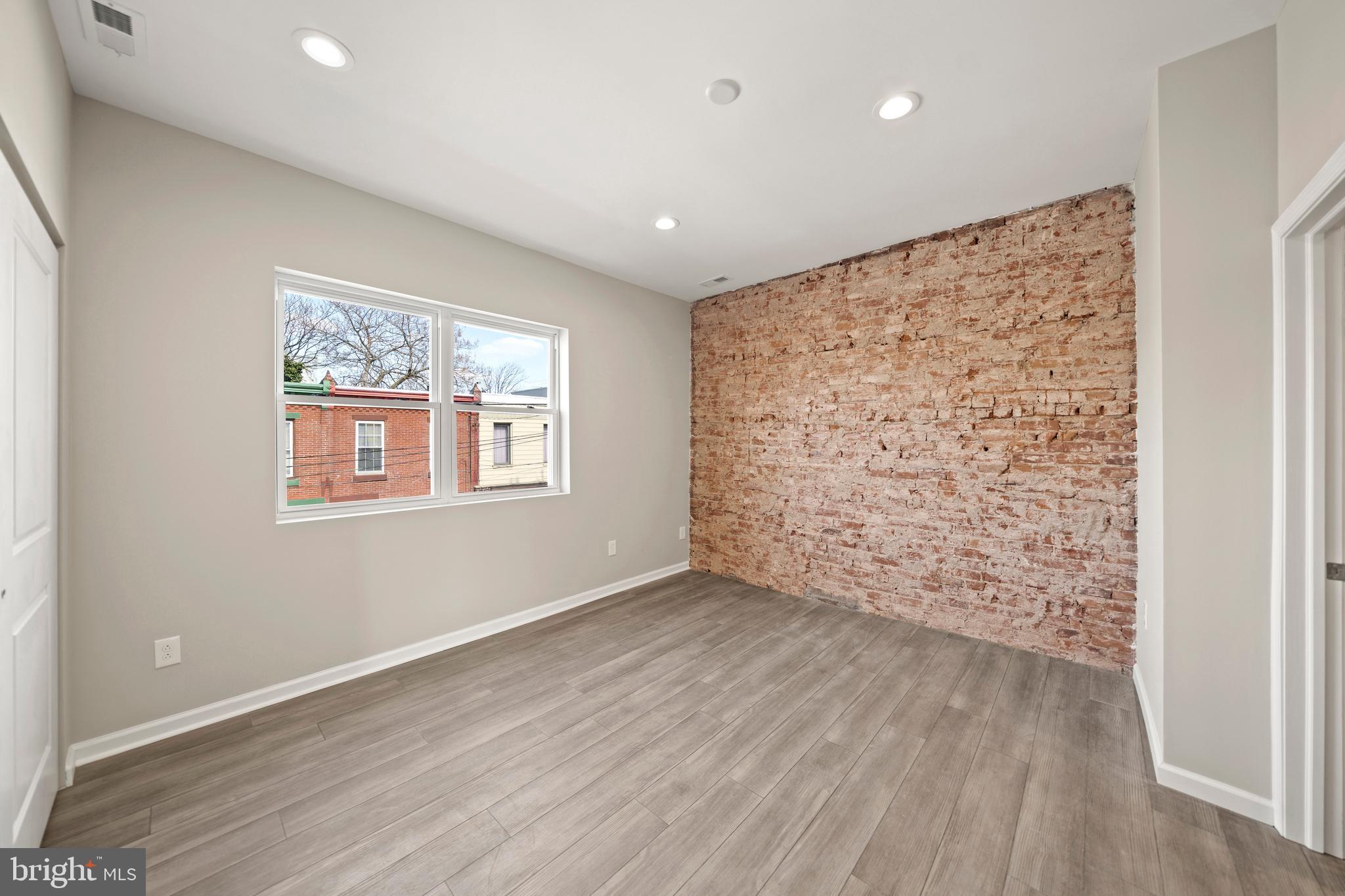 2216 Tasker Street Philadelphia, PA 19145 - Photo 20 of 42