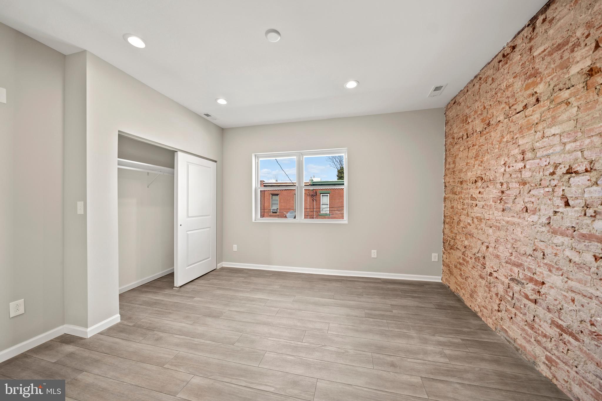 2216 Tasker Street Philadelphia, PA 19145 - Photo 21 of 42