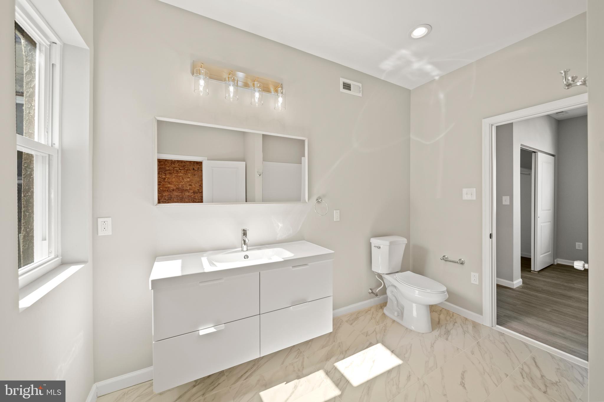 2216 Tasker Street Philadelphia, PA 19145 - Photo 24 of 42