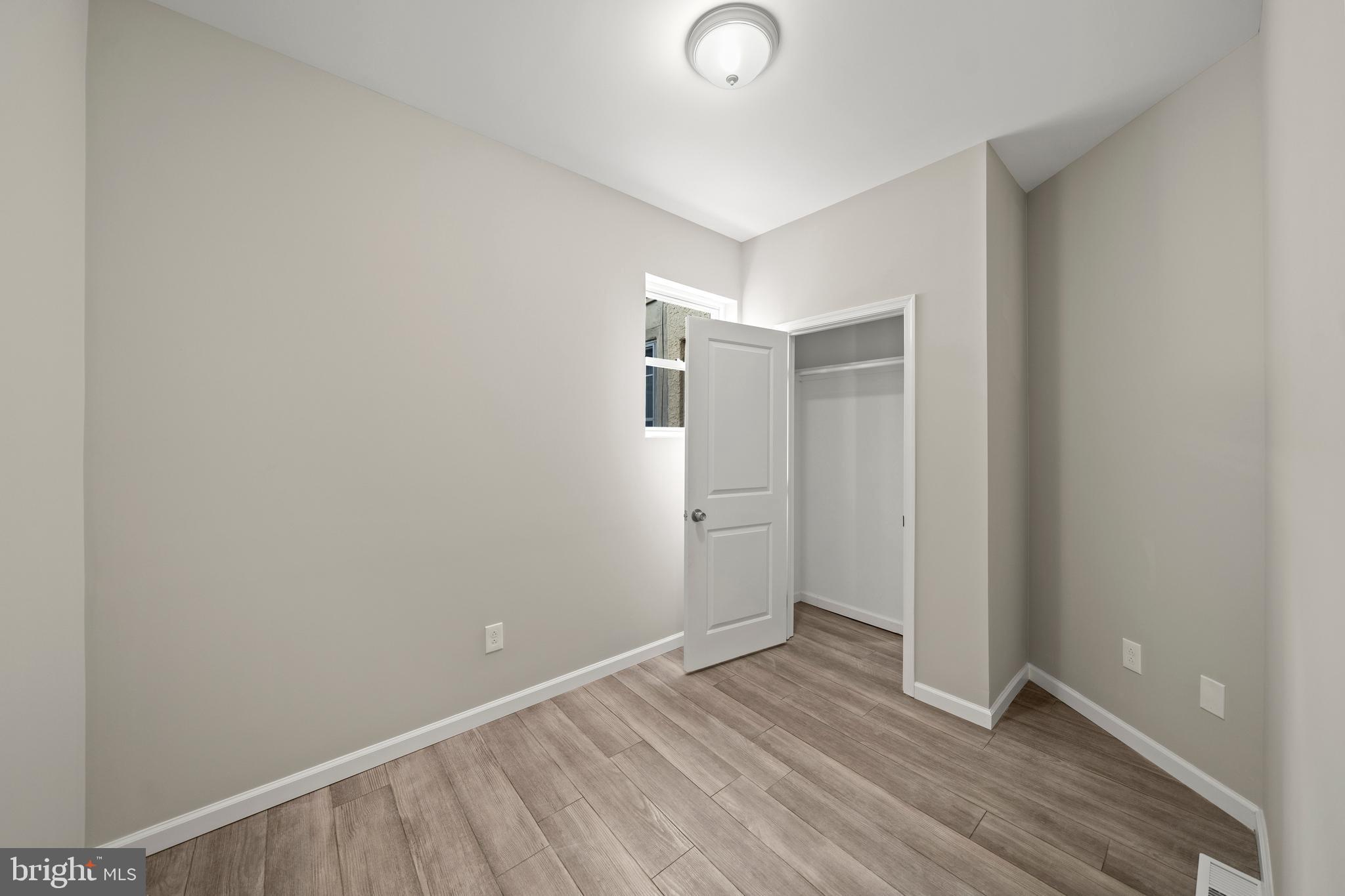 2216 Tasker Street Philadelphia, PA 19145 - Photo 28 of 42